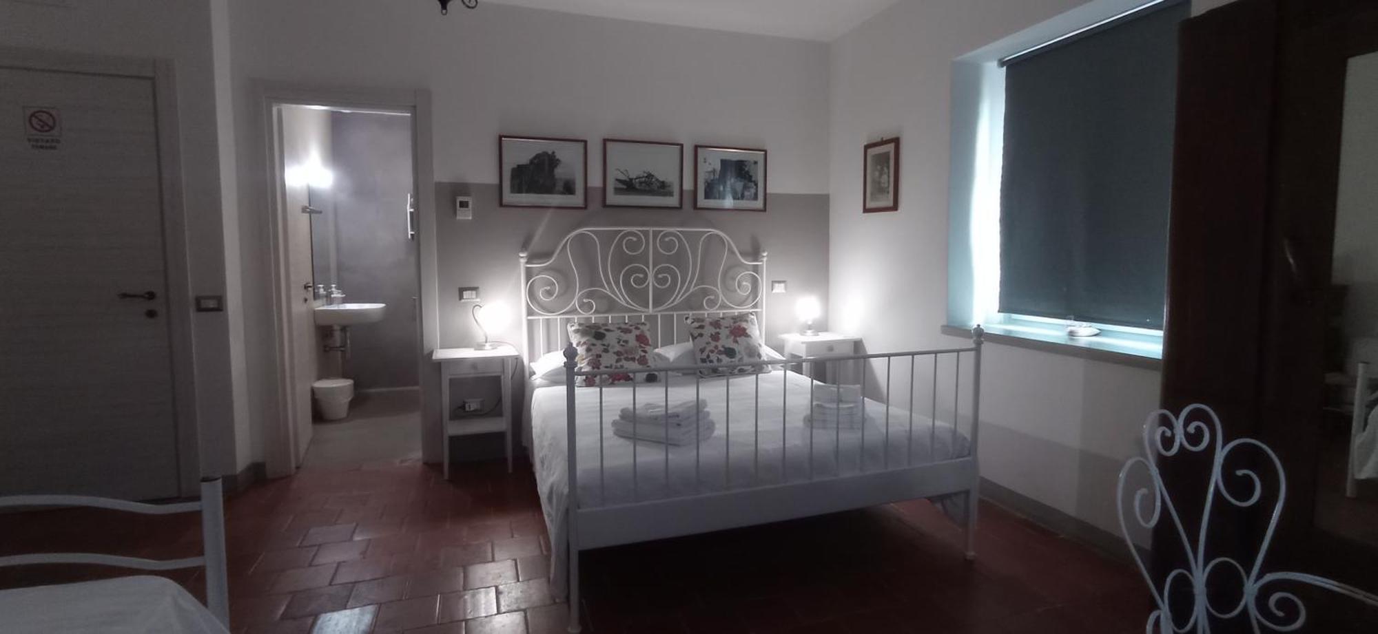 Bed and breakfast Il Casale Di Giulia Di Aprilia Chambre photo